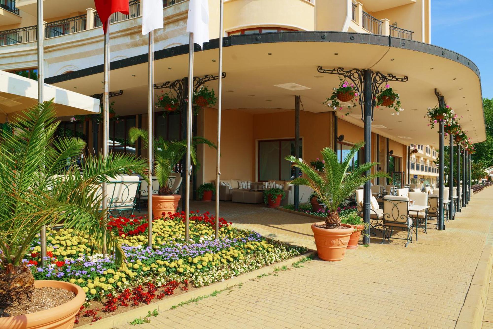 Admiral Hotel Golden Sands Luaran gambar